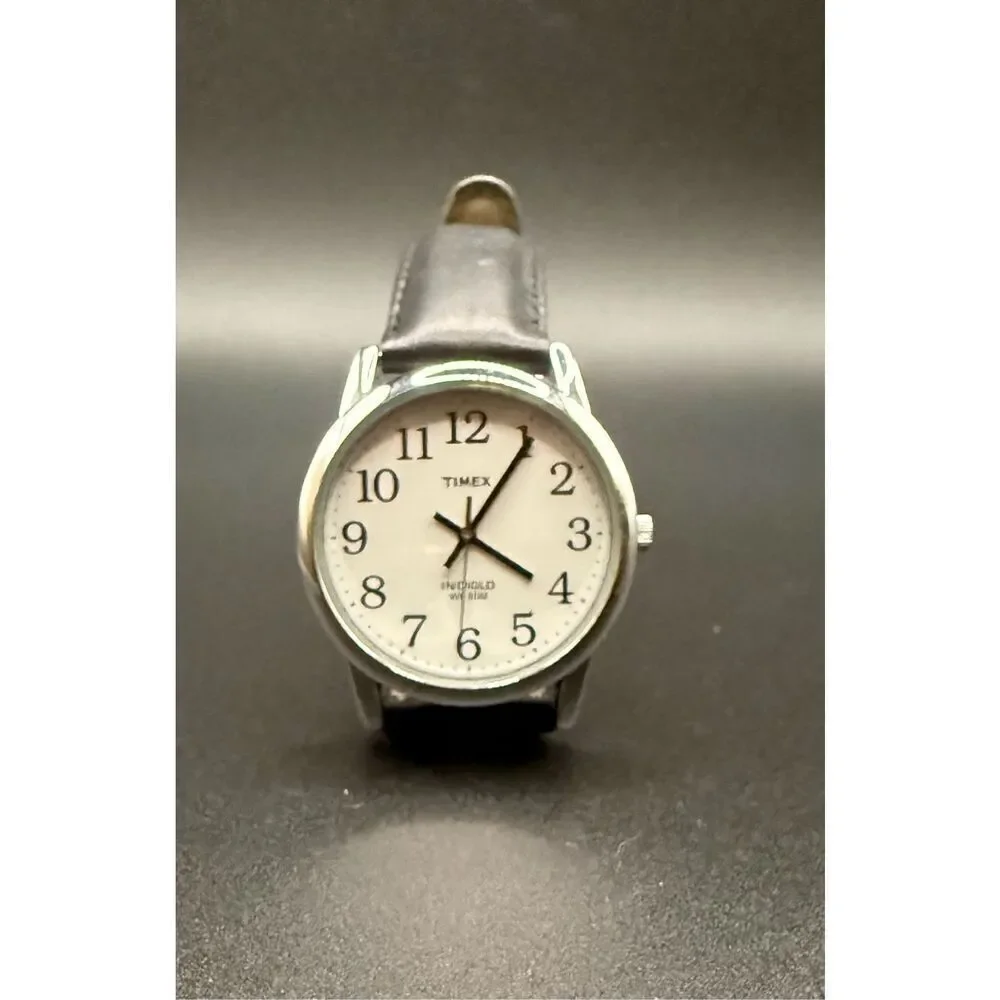 Timex Indiglo Ladies Wristwatch Black Leather Band Water Resistant
